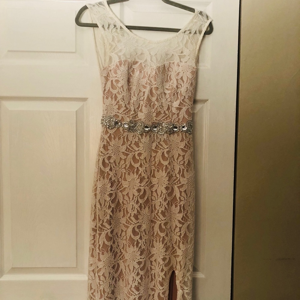 White Lace Prom/Evening Gown